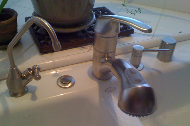 Kitchen Sink Faucet Installed